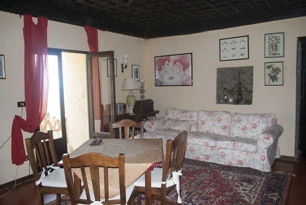 Agriturismo Fattoria Di Grenne Ficarra Farma
