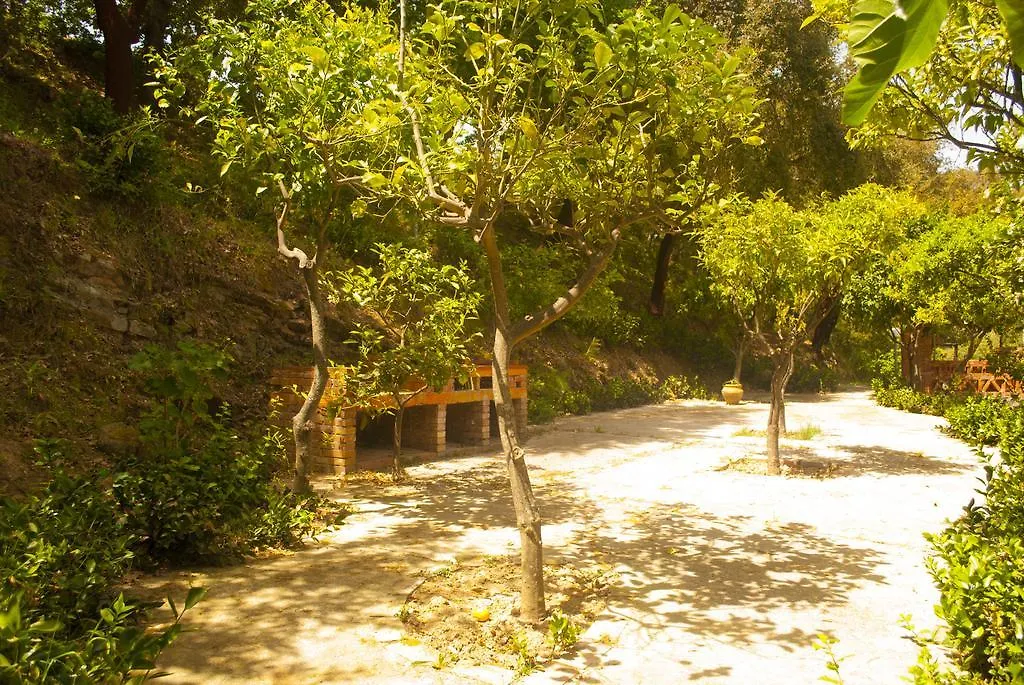 Agriturismo Fattoria Di Grenne Ficarra